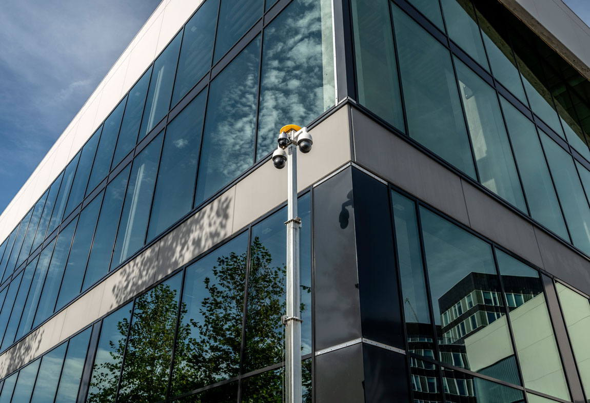 Toegangscontrole op bouwplaatsen: van open terrein naar beheersbare zone